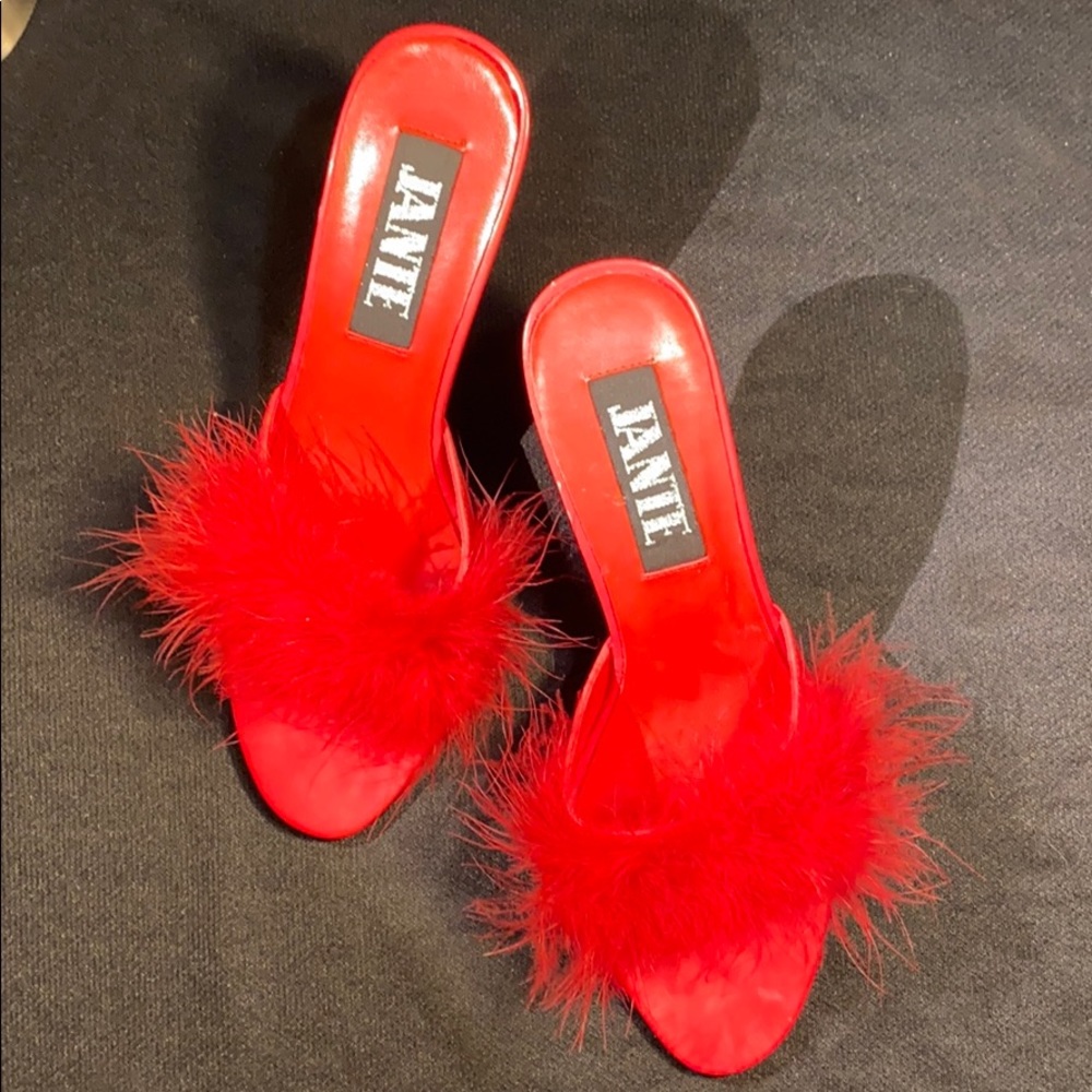 Size 10, hot red, Jante slip on 3.5 in. heels